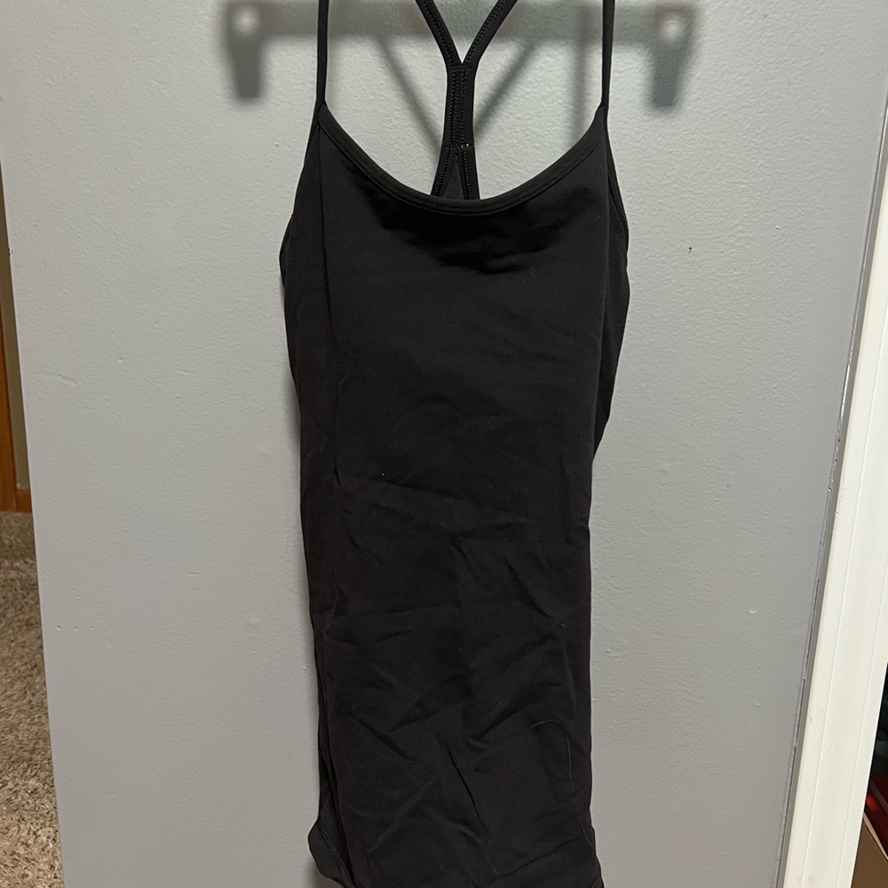 Lululemon tank top with built in bra. Size 8.